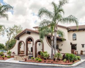 quality inn and suites tampa brandon near casino