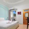 arya eightball records hotel