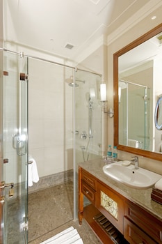 sheraton grand palace indore