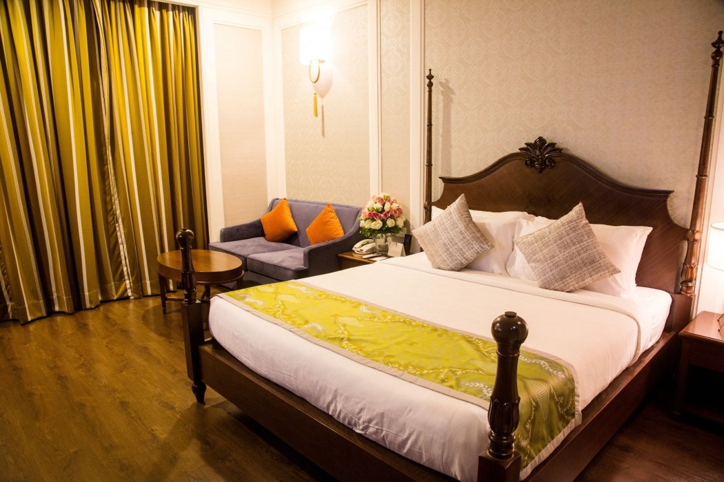 Sheraton Grand Palace Indore,India>>Indore,5 star