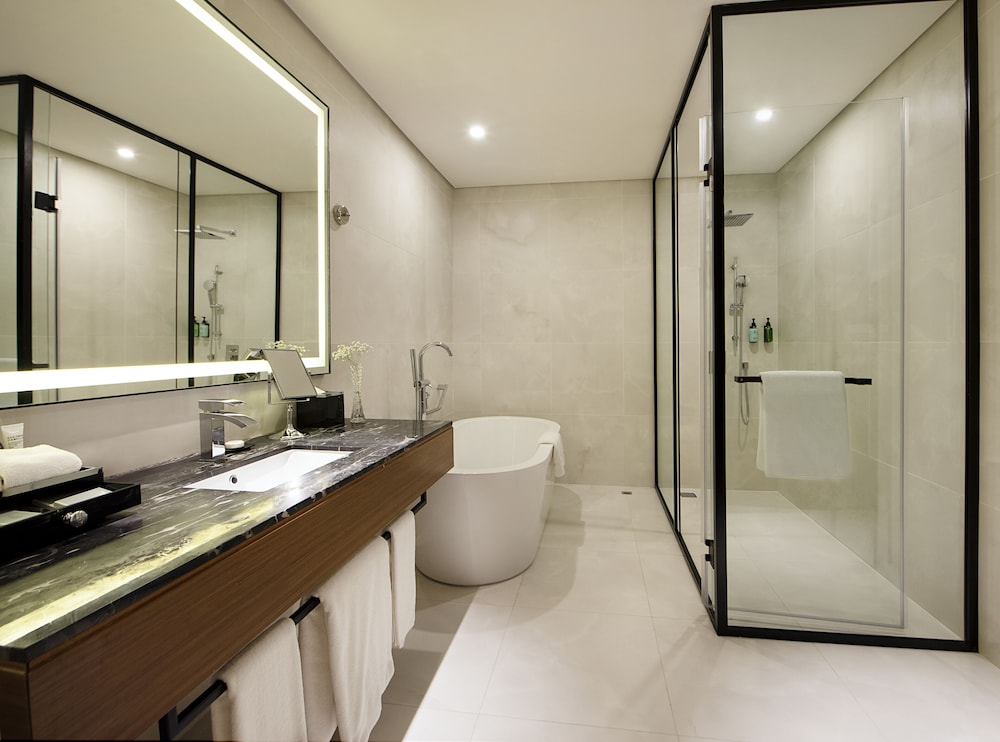 asiana grand hotel