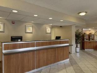 red roof inn st louis westport maryland heights