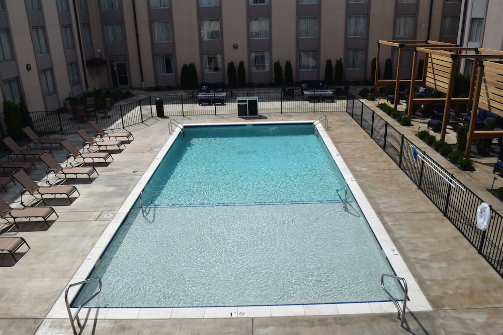 holiday inn st louis sw route 66 by ihg
