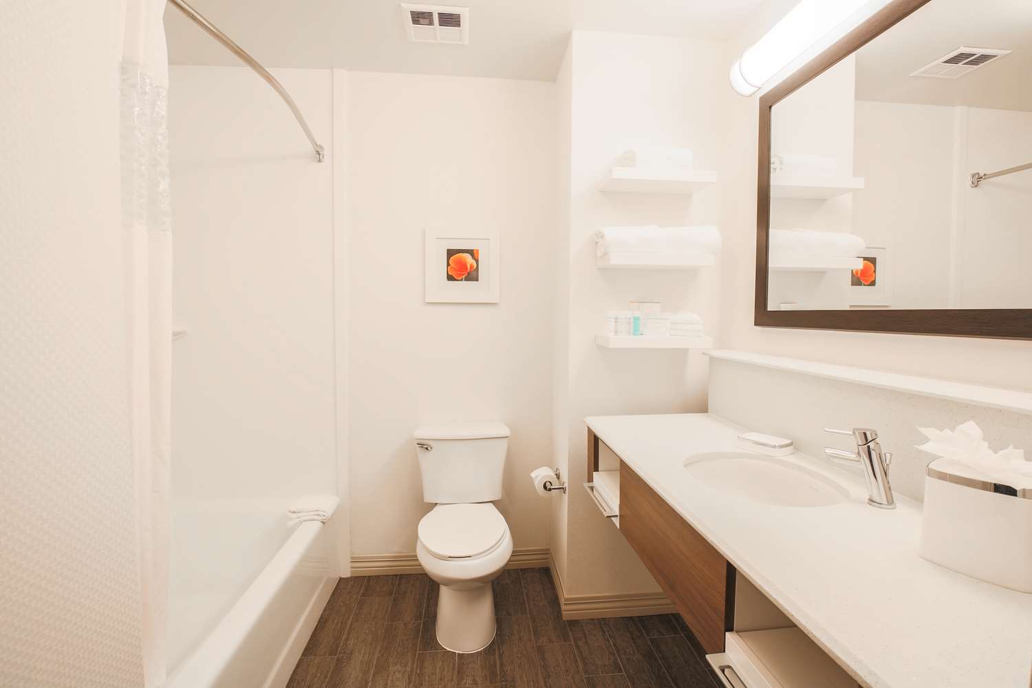 hampton inn and suites camarillo