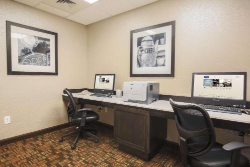 hampton inn and suites camarillo