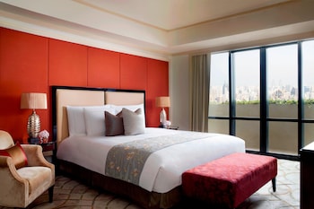 the portman ritz carlton shanghai