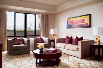 the portman ritz carlton shanghai