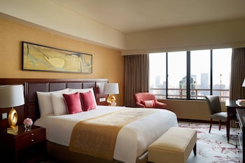 the portman ritz carlton shanghai