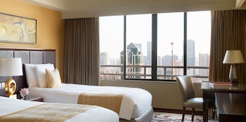 the portman ritz carlton shanghai