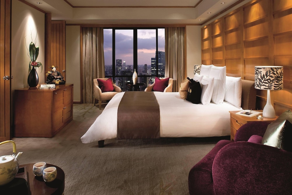 the portman ritz carlton shanghai