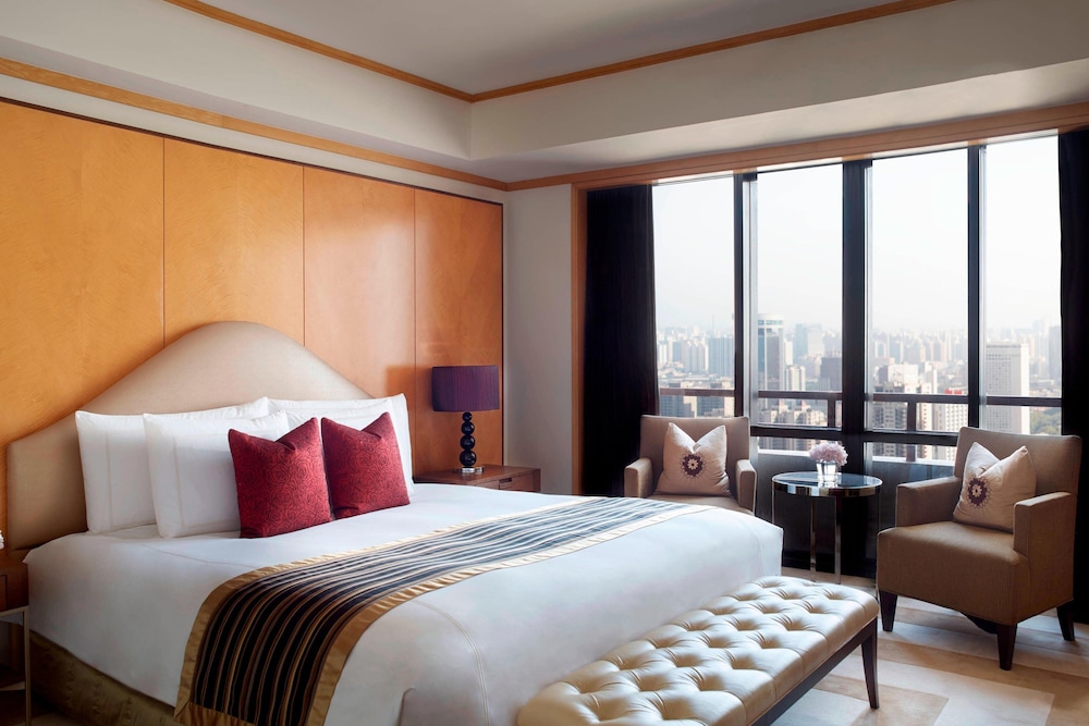 the portman ritz carlton shanghai