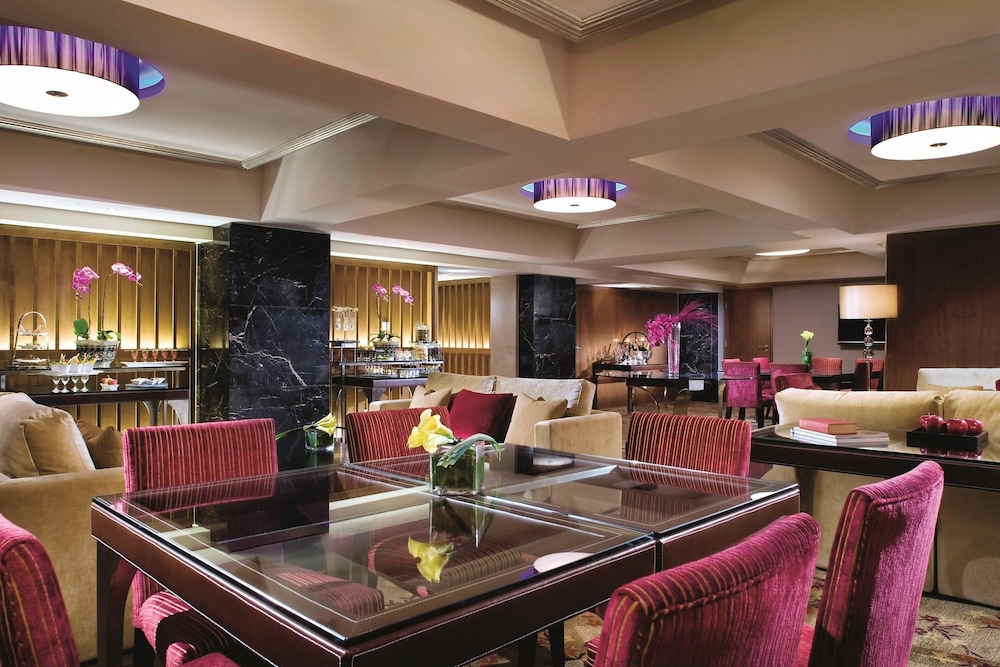 the portman ritz carlton shanghai