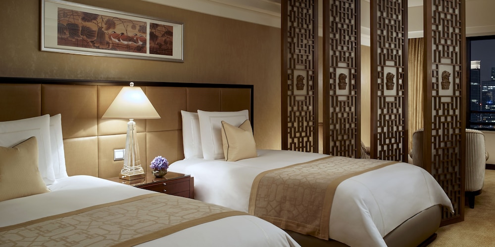 the portman ritz carlton shanghai