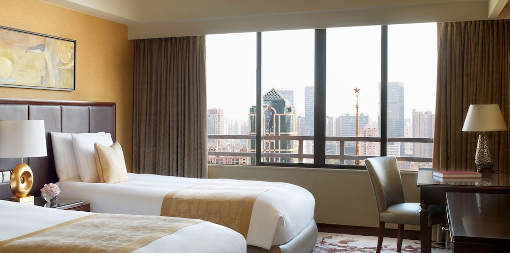 the portman ritz carlton shanghai