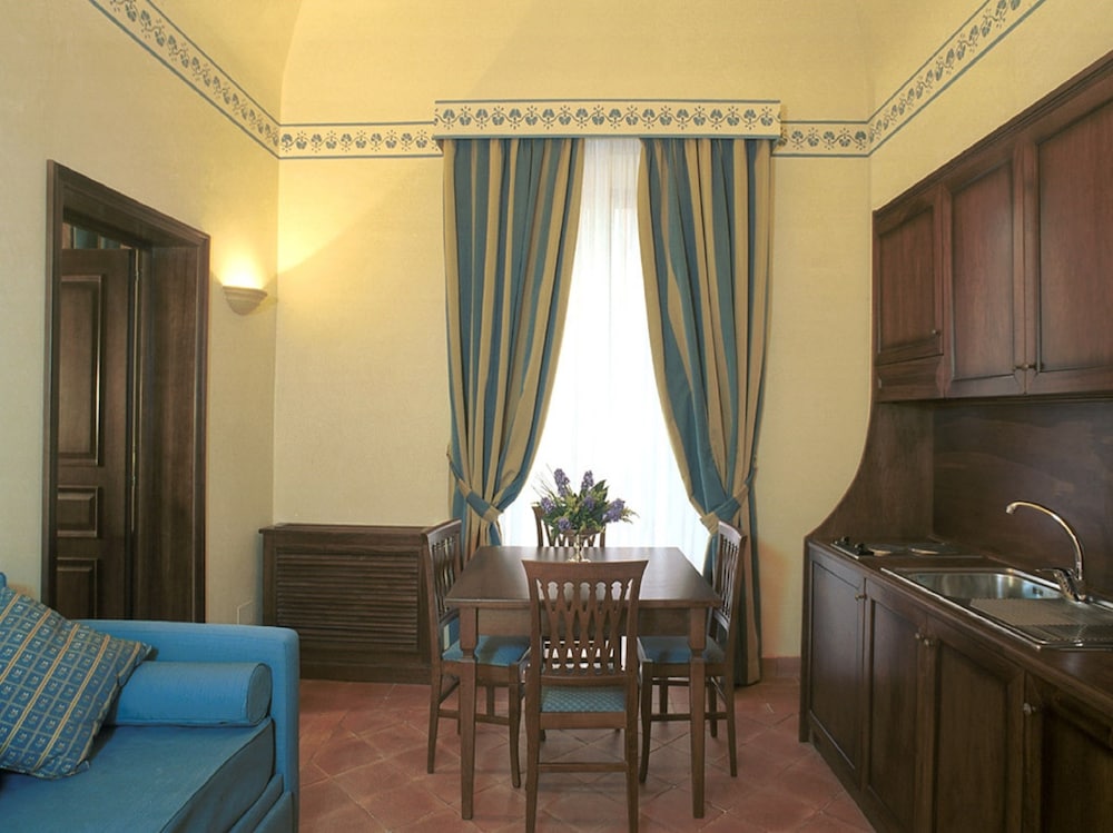 hotel la ville