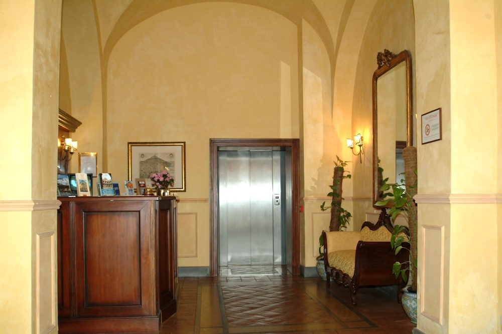 hotel la ville