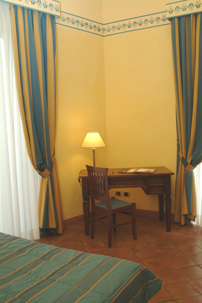 hotel la ville