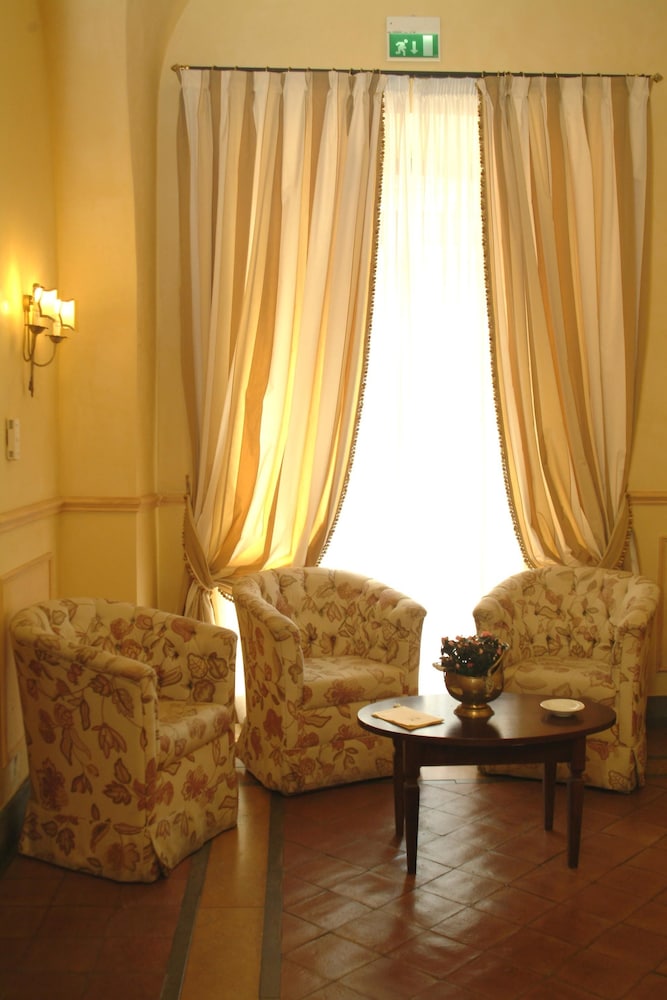 hotel la ville