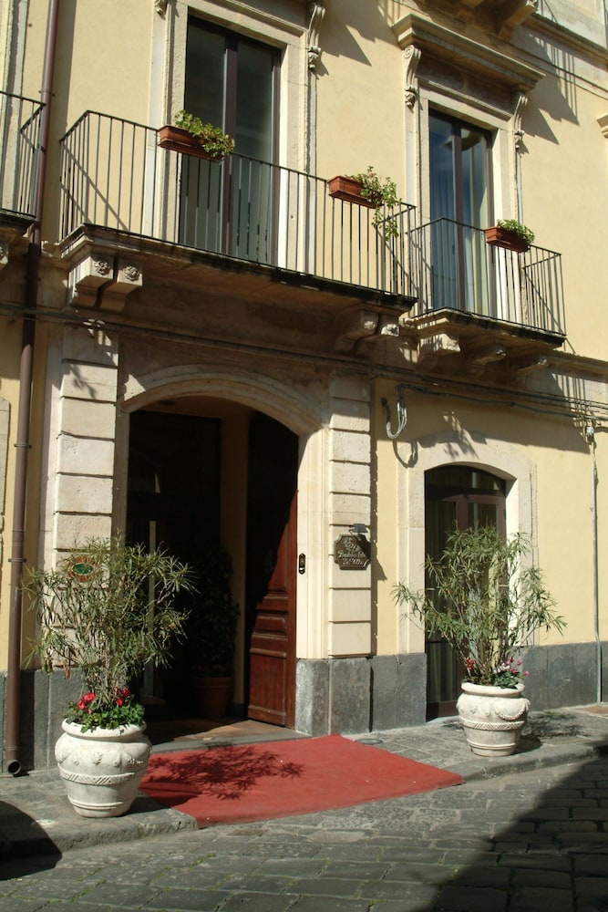 hotel la ville