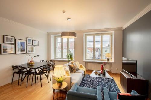 The Three Sisters Hotel,Nehatu>>Tallinn,4 star