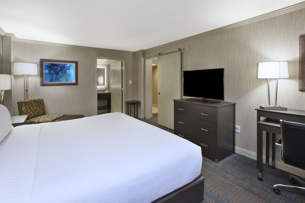 holiday inn columbus dwtn capitol square by ihg