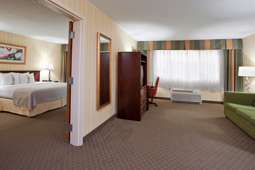 holiday inn columbus dwtn capitol square by ihg
