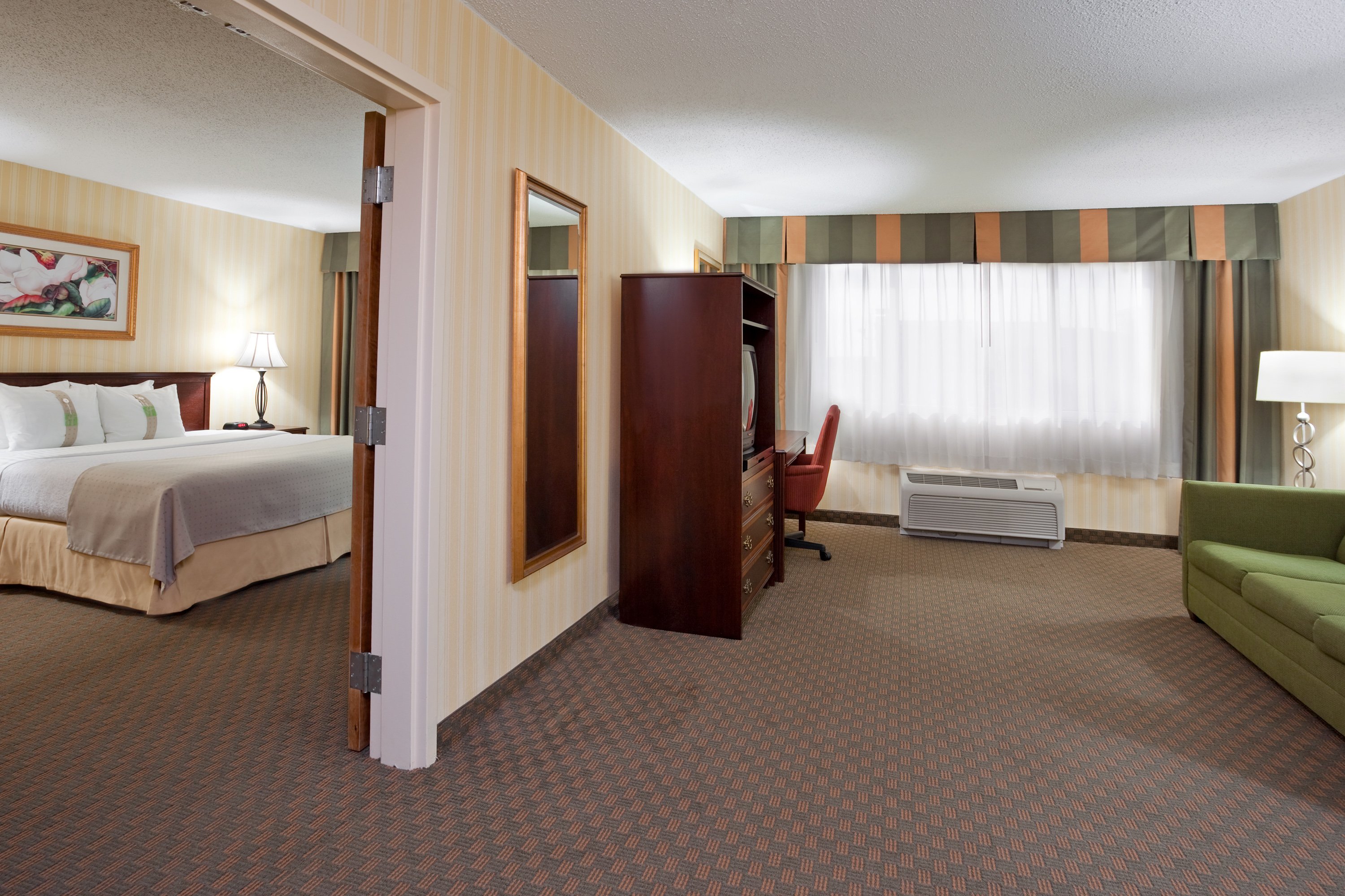 holiday inn columbus dwtn capitol square by ihg