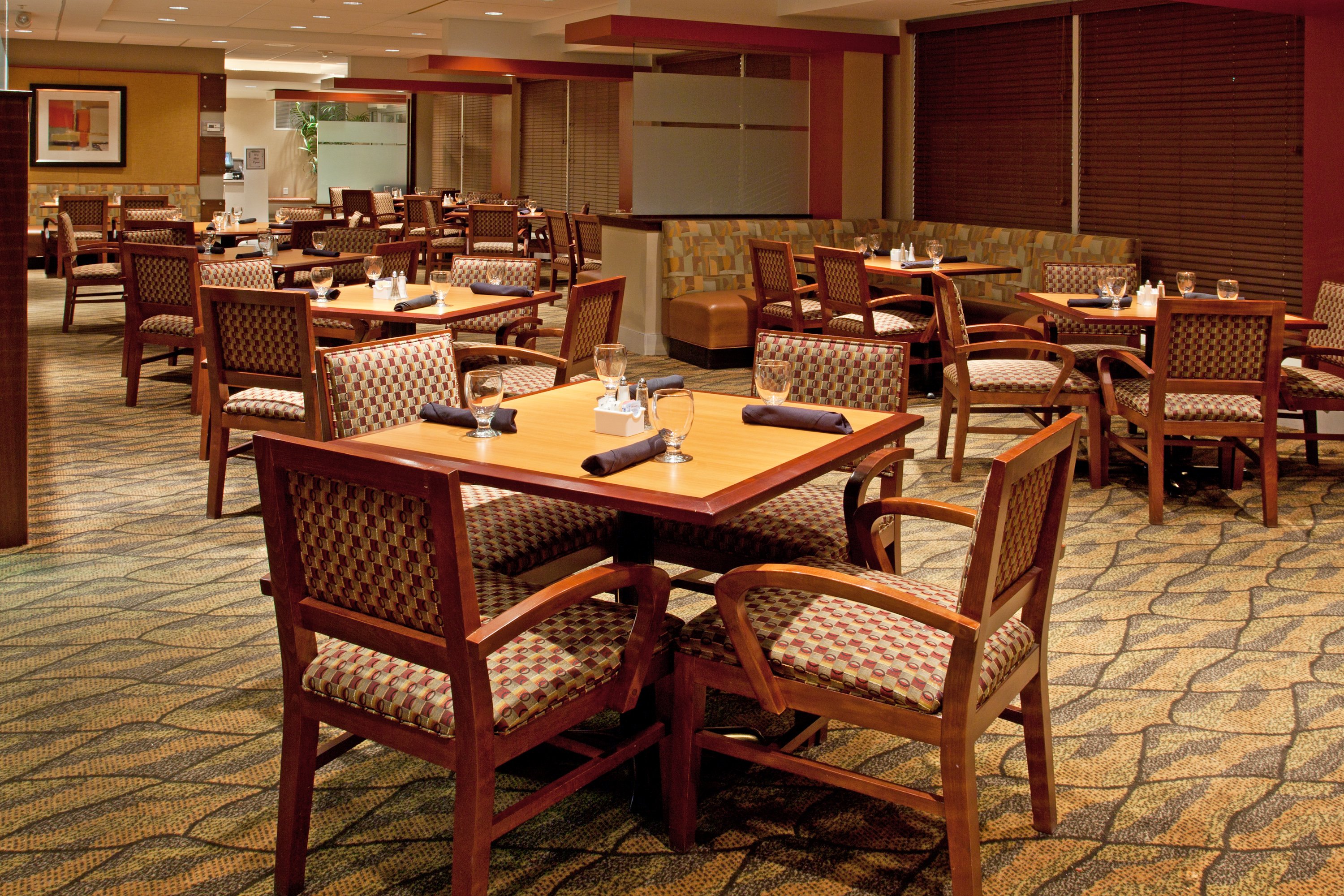 holiday inn columbus dwtn capitol square by ihg