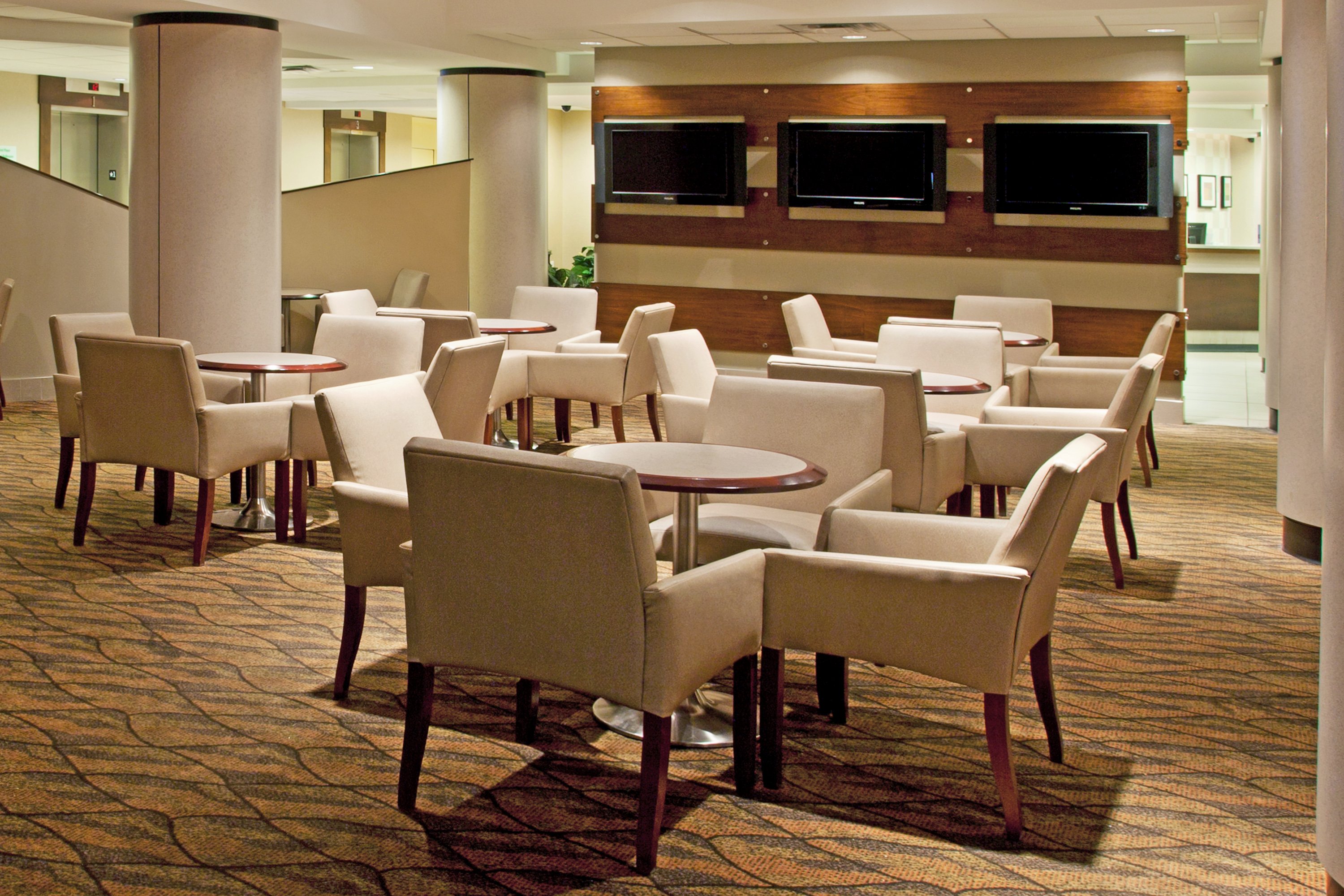holiday inn columbus dwtn capitol square by ihg