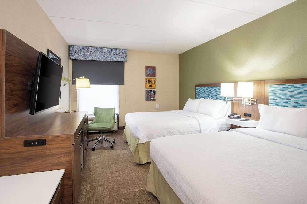 hampton inn buffalo south i 90