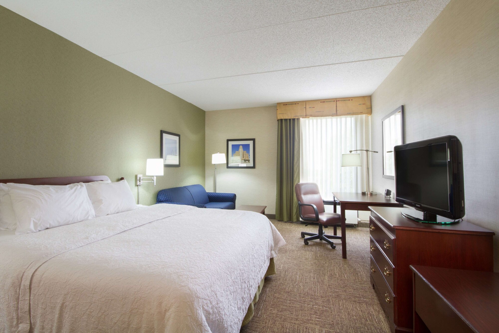 hampton inn buffalo south i 90