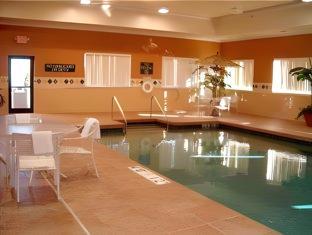 holiday inn express milwaukee north brown deer mequon by ihg