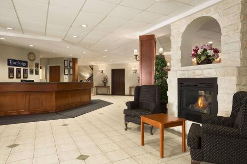 Travelodge By Wyndham Strathmore,Dalemead>>Calgary,2 star