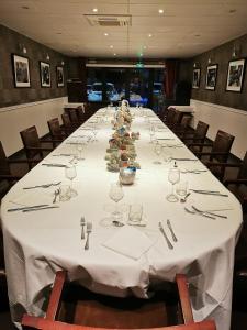 hotel acadie eragny sur oise