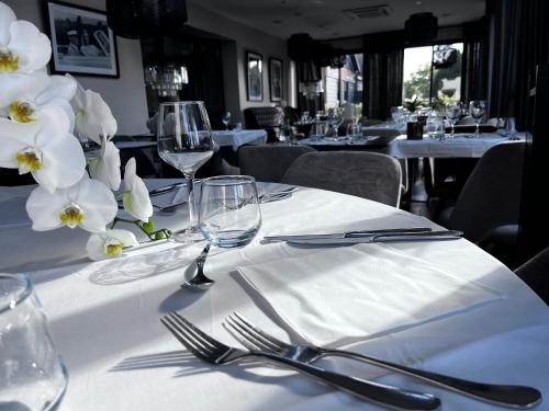 hotel acadie eragny sur oise