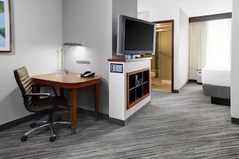 hyatt place louisville east