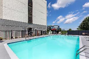 hyatt place louisville east