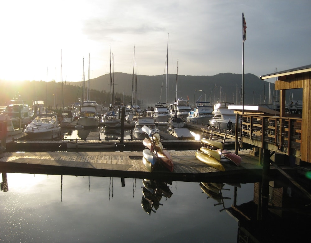 brentwood bay