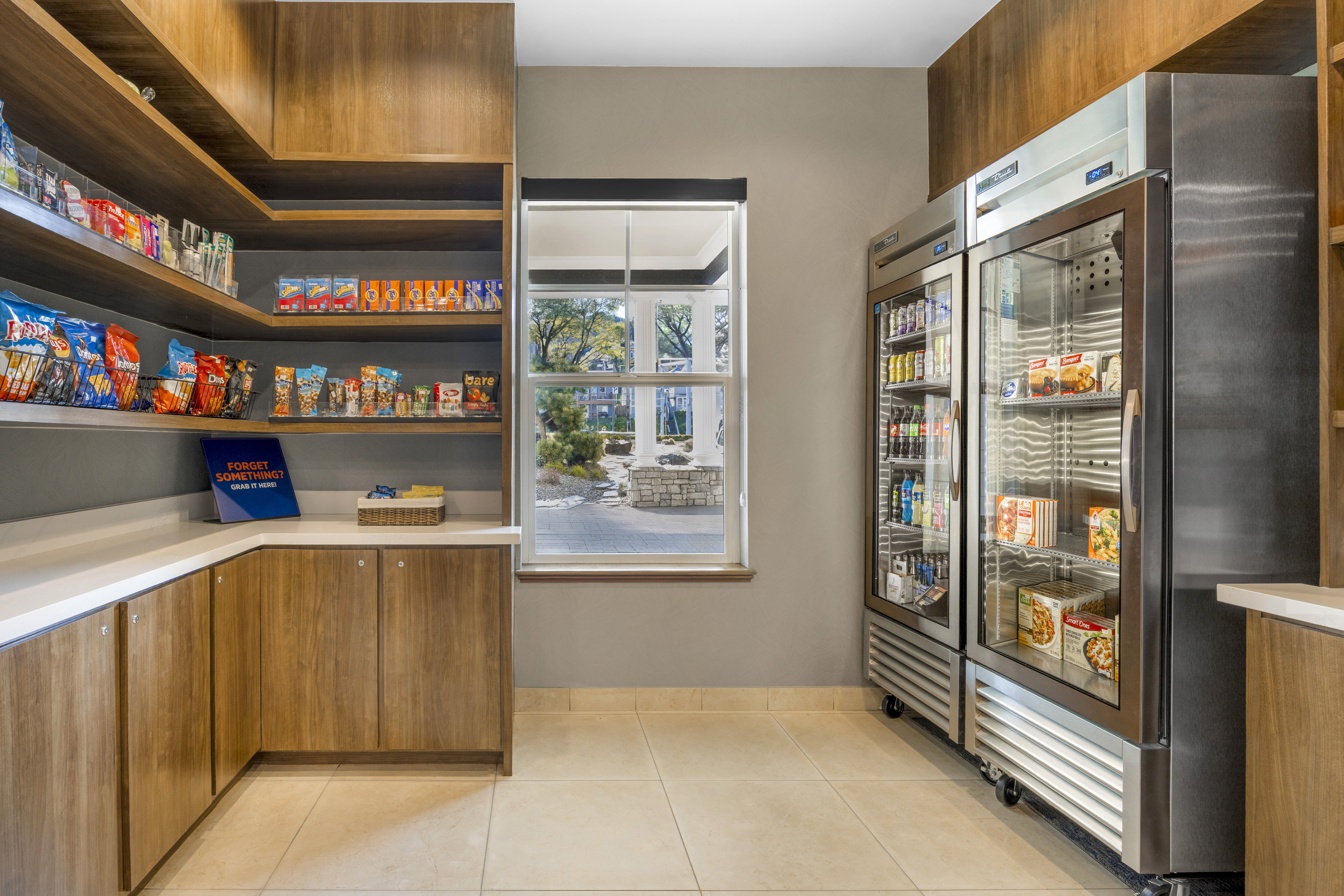 holiday inn express and suites astoria by ihg