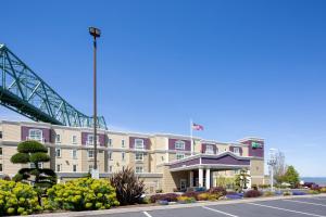 holiday inn express and suites astoria by ihg