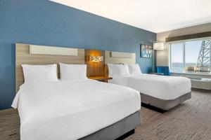 holiday inn express and suites astoria by ihg