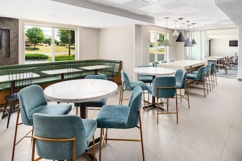 Fairfield Inn & Suites Harrisburg Hershey,Dauphin County>>Dauphin,3 star