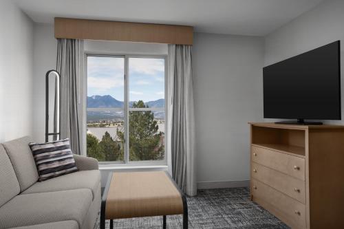 homewood suites by hilton colorado springs north usafa