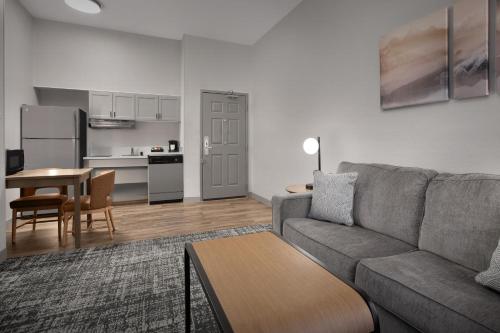 homewood suites by hilton colorado springs north usafa