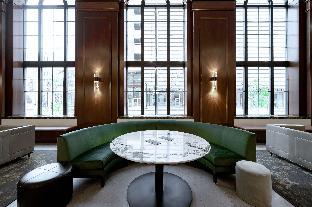 hotel fort des moines curio collection by hilton