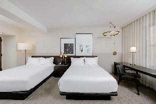 hotel fort des moines curio collection by hilton