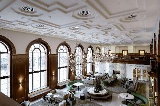 hotel fort des moines curio collection by hilton