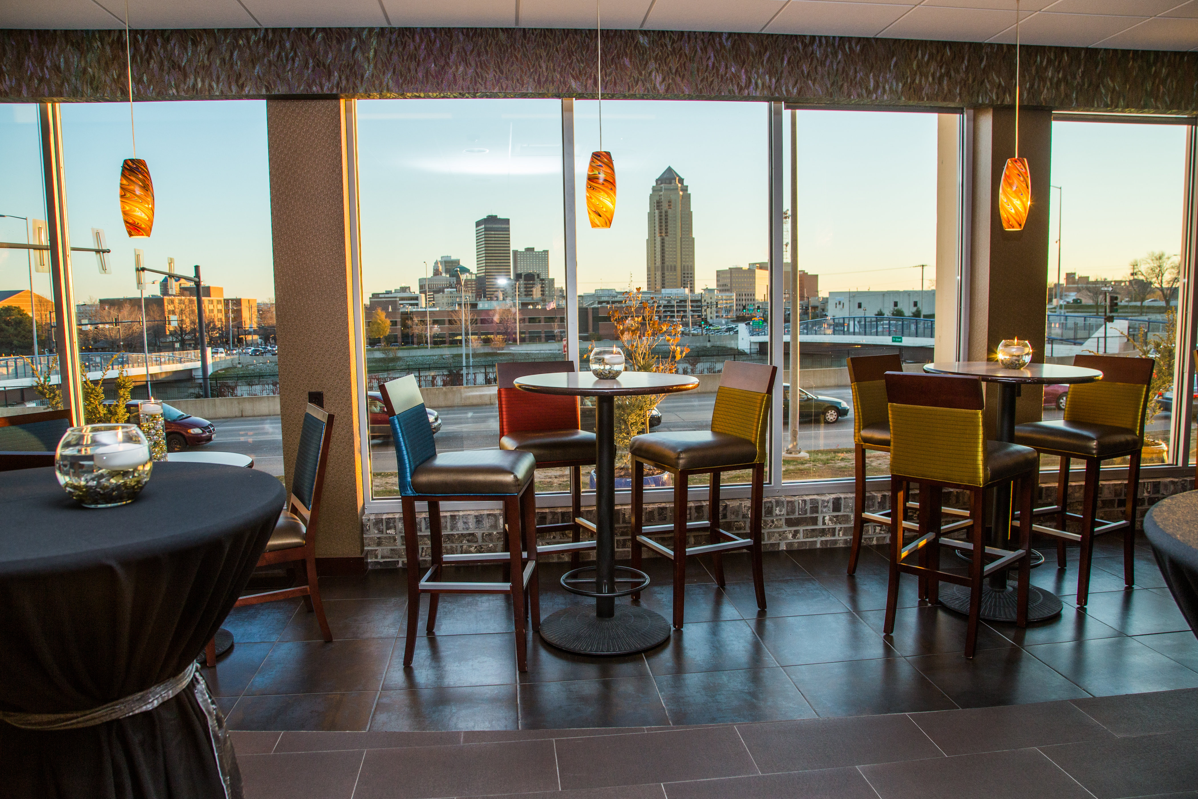holiday inn downtown mercy area by ihg