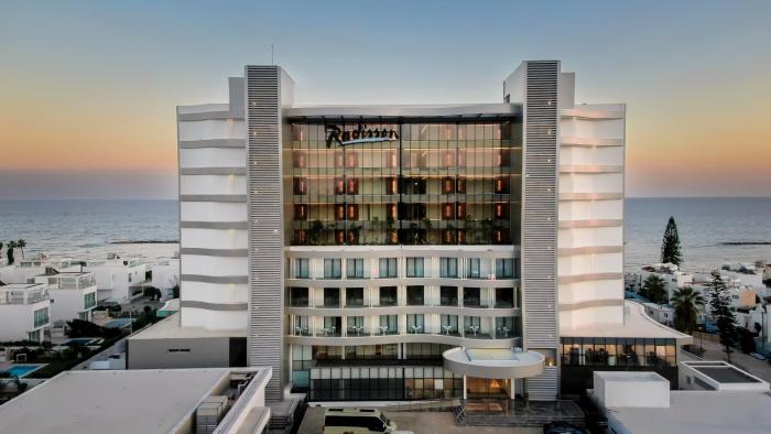 radisson beach resort larnaca