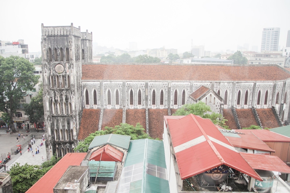 splendid holiday hotel